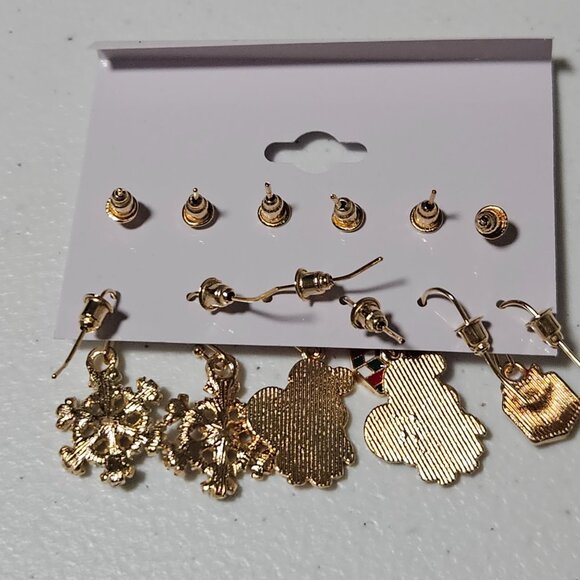 Holiday Themed Earrings Set Christmas Designs 6 Pairs Santa Claus Reindeer Party - Picture 5 of 5